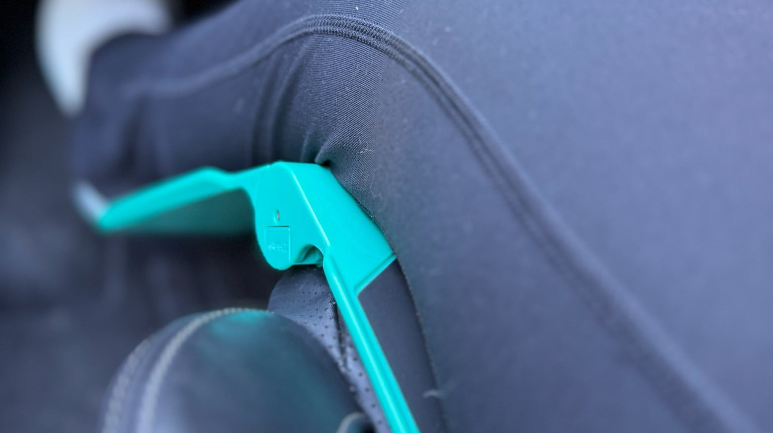 What is Angglz? An innovative knee support for knee care & recovery.