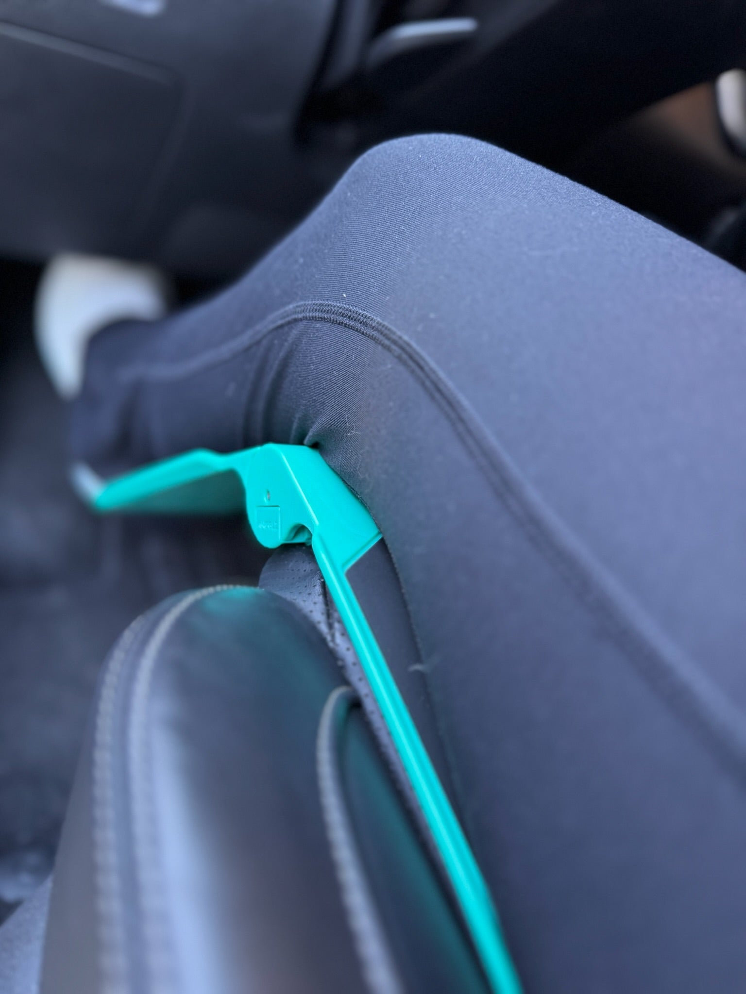 What is Angglz? An innovative knee support for knee care & recovery.